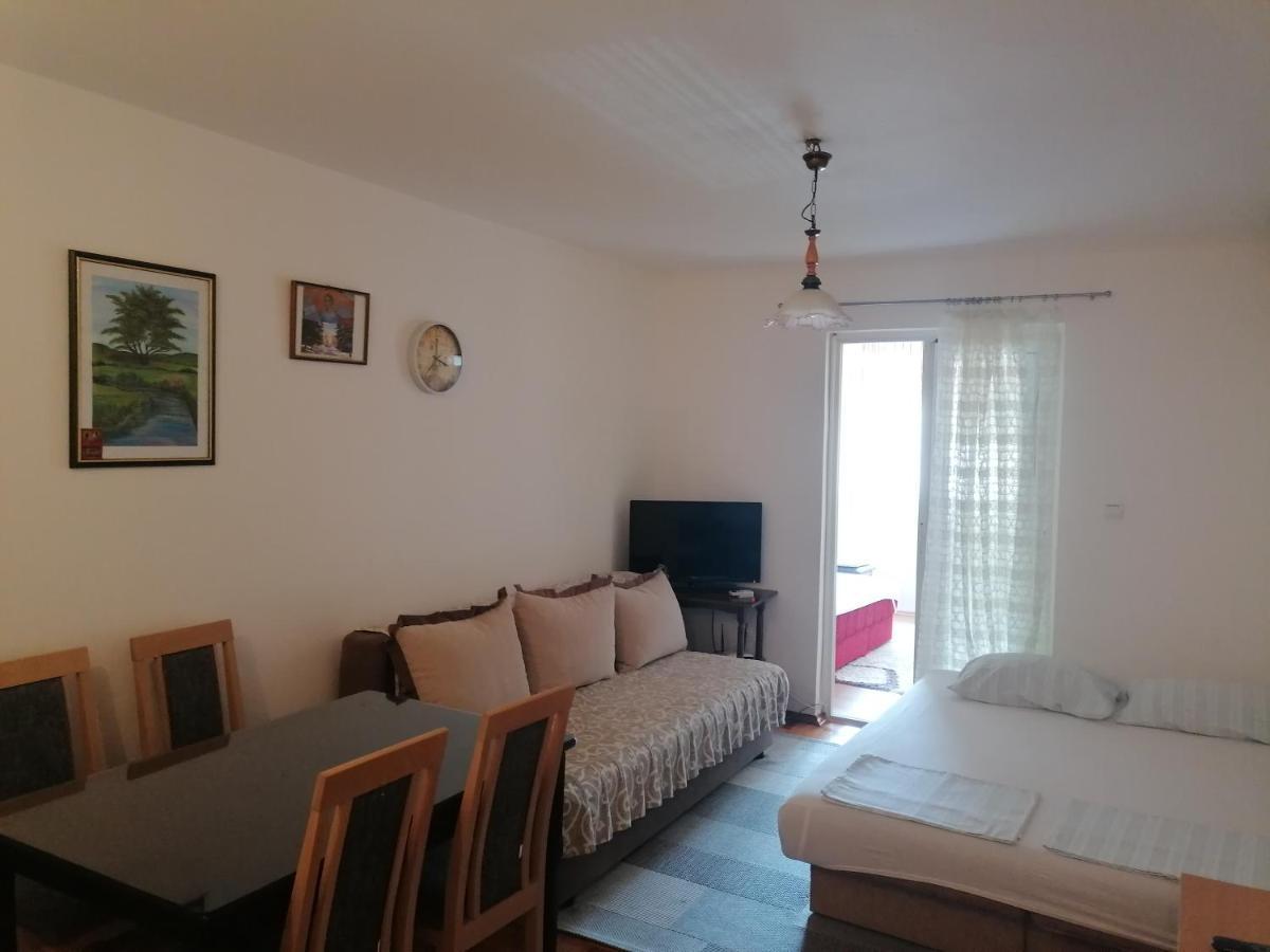 A&J Apartment Budva Extérieur photo